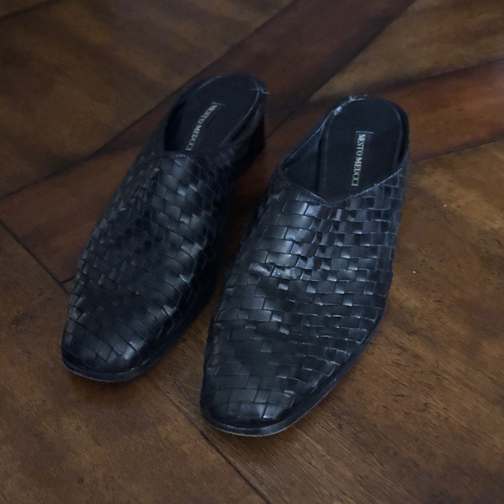 Sesto Meucci Black Woven Leather Mules